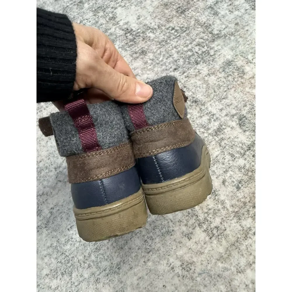 Carter's Toddler Unisex Duck Boots Size 10 Preppy Winter Snow